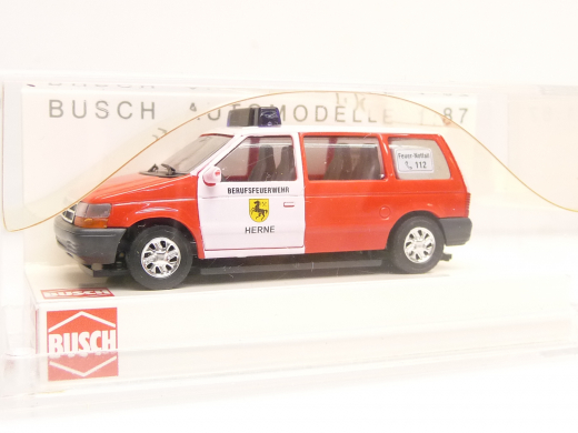 Busch 44611 H0 Chrysler Voyager der Berufsfeuerwehr Herne wie NEU in OVP
