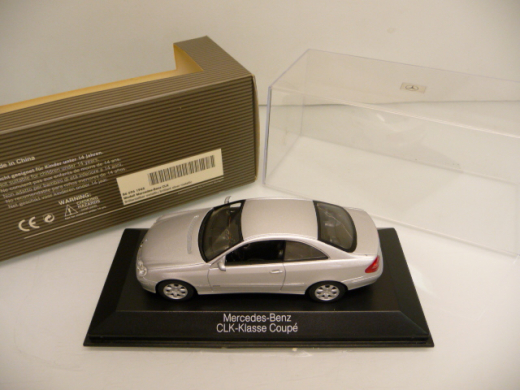 Minichamps PMA B66961945 1:43 Mercedes-Benz CLK-Klasse Coupe C209 silbermetallic