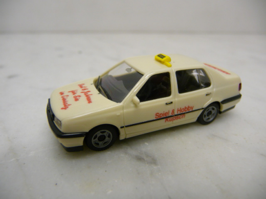 041928 VW Vento 1992 TAXI Spiel + Hobby Kupsch Herpa