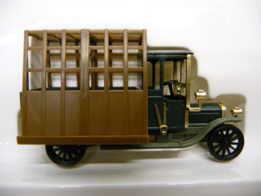 Märklin H0 1884 LKW Set 3-teilig Glastransportert und Pritschen LKW mit Plangestell