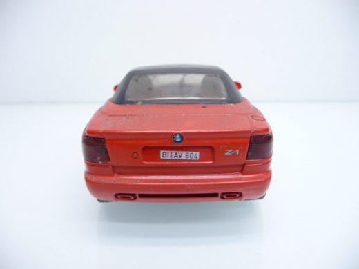 Revell 1:24 BMW Z1 1989 rot als Defekt