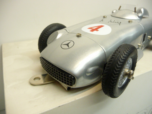 Märklin 1102 Mercedes Benz W 196 mit Aufziehschlüssel - Sondermodell