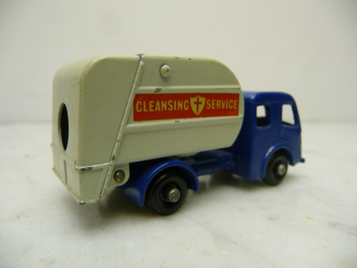 Natchbox Nr.15 Tippax Refuse Collector / Müllwagen