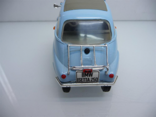 Revell 1:18 BMW Isetta 250 Oldtimer hellblau