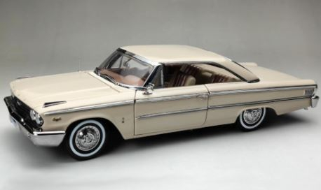 251164 1:18 Ford Galaxie 500 XL Hardtop dunkelbeige Sun Star - Speidel Replicars