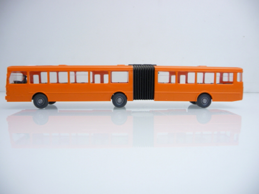 Wiking H0 Berlin-W Flughafen Gelenk-Bus 2 orange