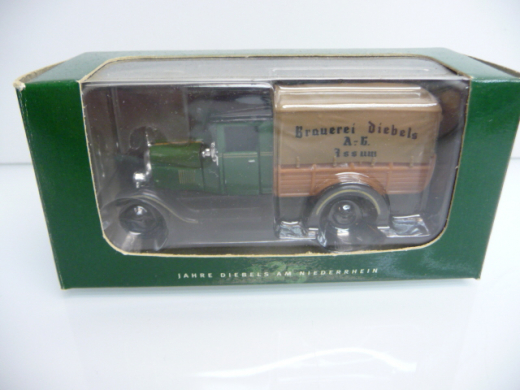 Brauerei Diebels AG Issum Fahrzeug Historischer LKW 125 Jahre Diebels