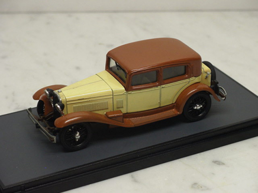 Rio 1:43 Alfa Romeo 6C 1750 beige/braun