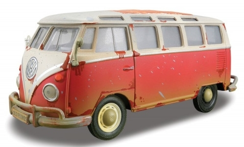 Maisto 32108 1:24 VW T1 Samba rot/weiss USA-Version mit Alterungsspuren 1960