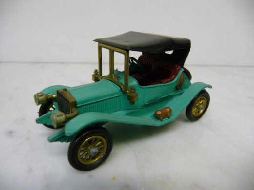 Matchbox Models 1:43 Y-14 Version 2