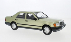 MCG 1:18 18205 Mercedes 200 D (W124), metallic-hellgrün, 1984